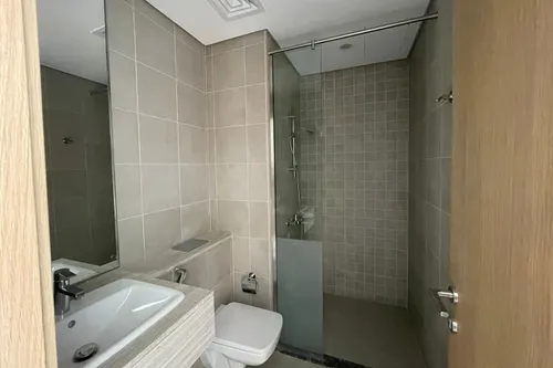 Spacious Studio | Beach Access | Mortgage Buyer