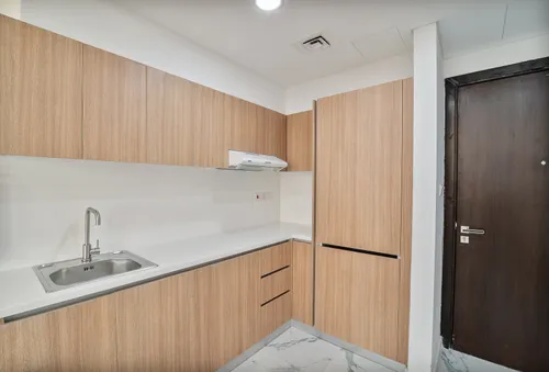 2 Bedrooms Apartment in Oasis 1