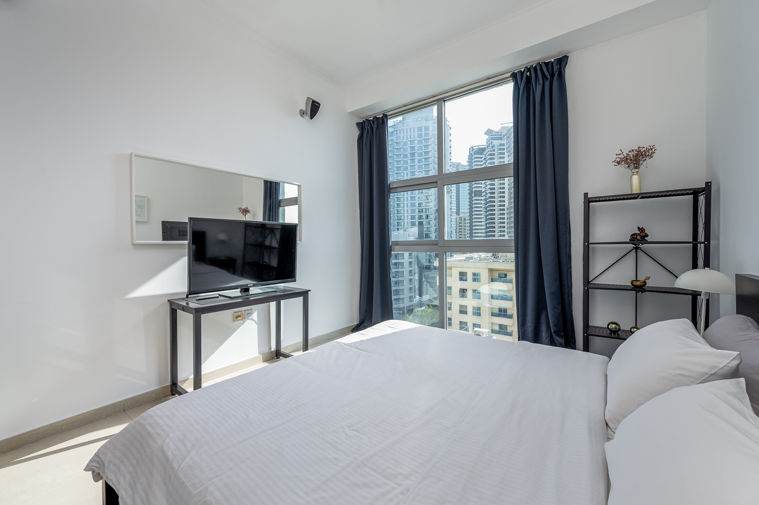 1 Bedroom Apartment in DEC Tower 2