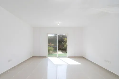 3 Bedrooms Villa in Arabian Style