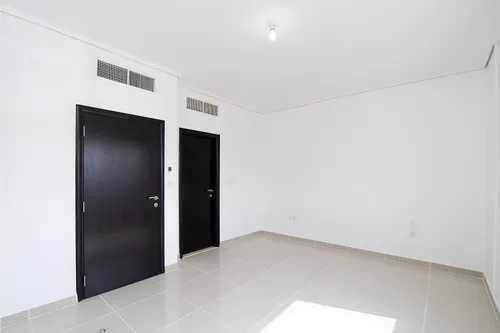 3 Bedrooms Villa in Arabian Style