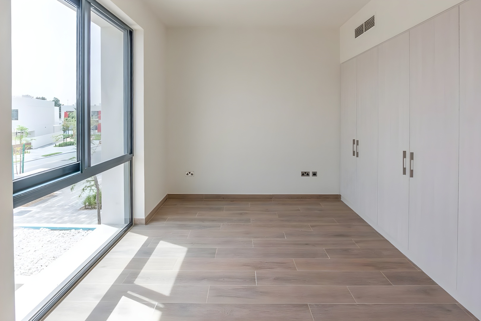 3 Bedrooms Townhouse in Noya Viva