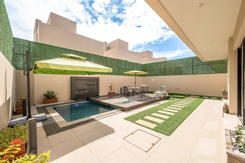 6 Bedrooms Villa in Tilal City A