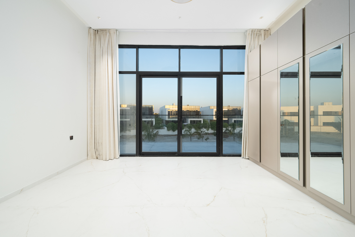 6 Bedrooms Villa in Jumeirah Park Homes