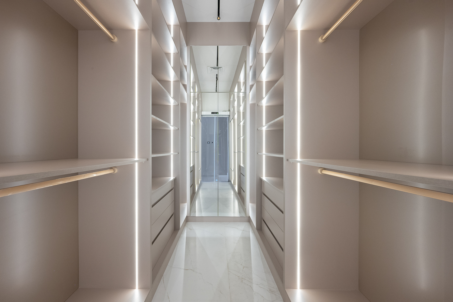 6 Bedrooms Villa in Jumeirah Park Homes