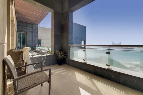 4 Bedrooms Penthouse in Dream Palm Residence