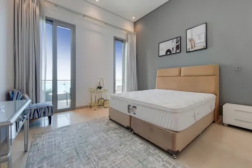 4 Bedrooms Penthouse in Dream Palm Residence