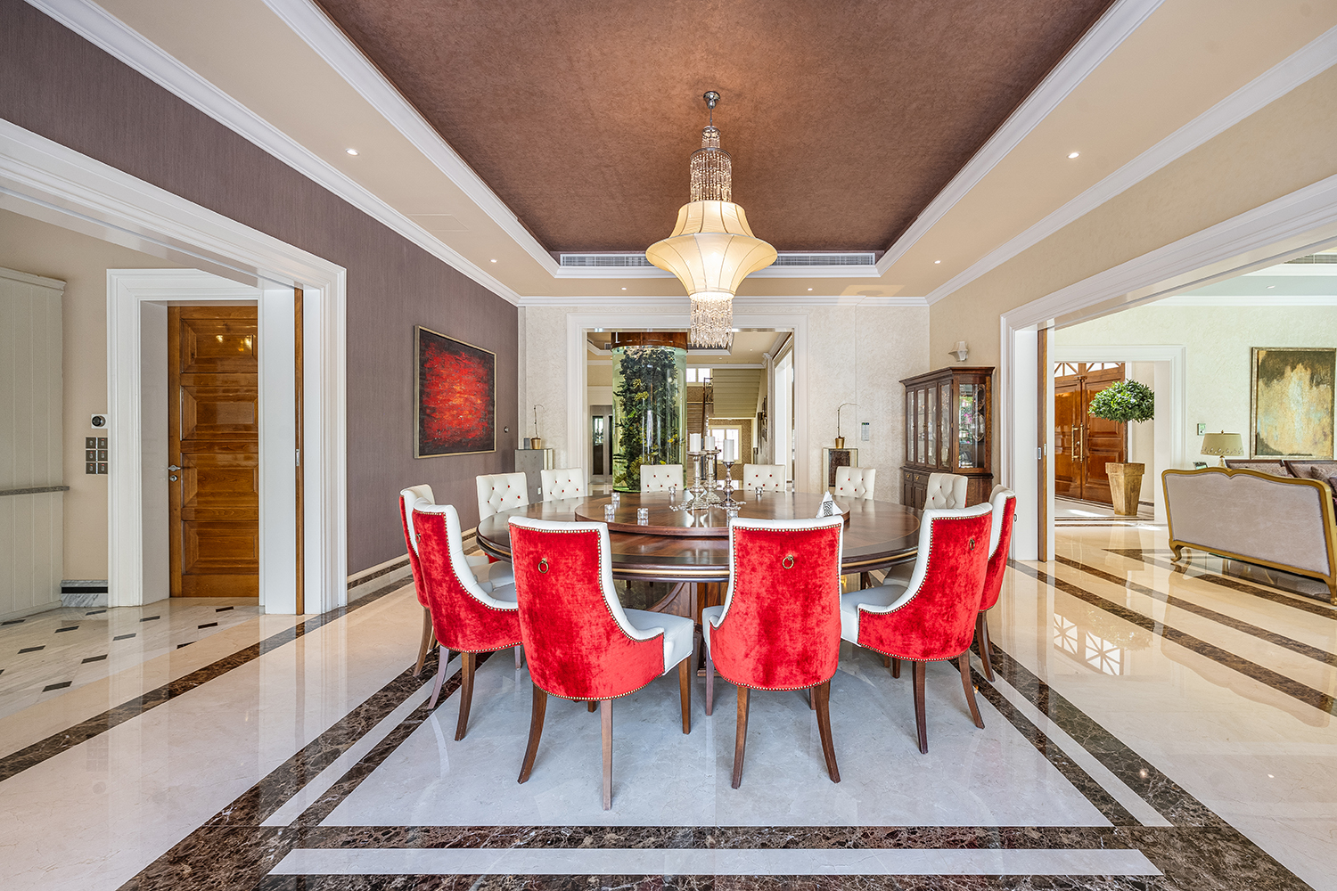 6 Bedrooms Villa in Sector E