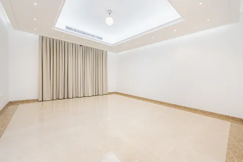 7 Bedrooms Villa in Al Barsha 3 Villas