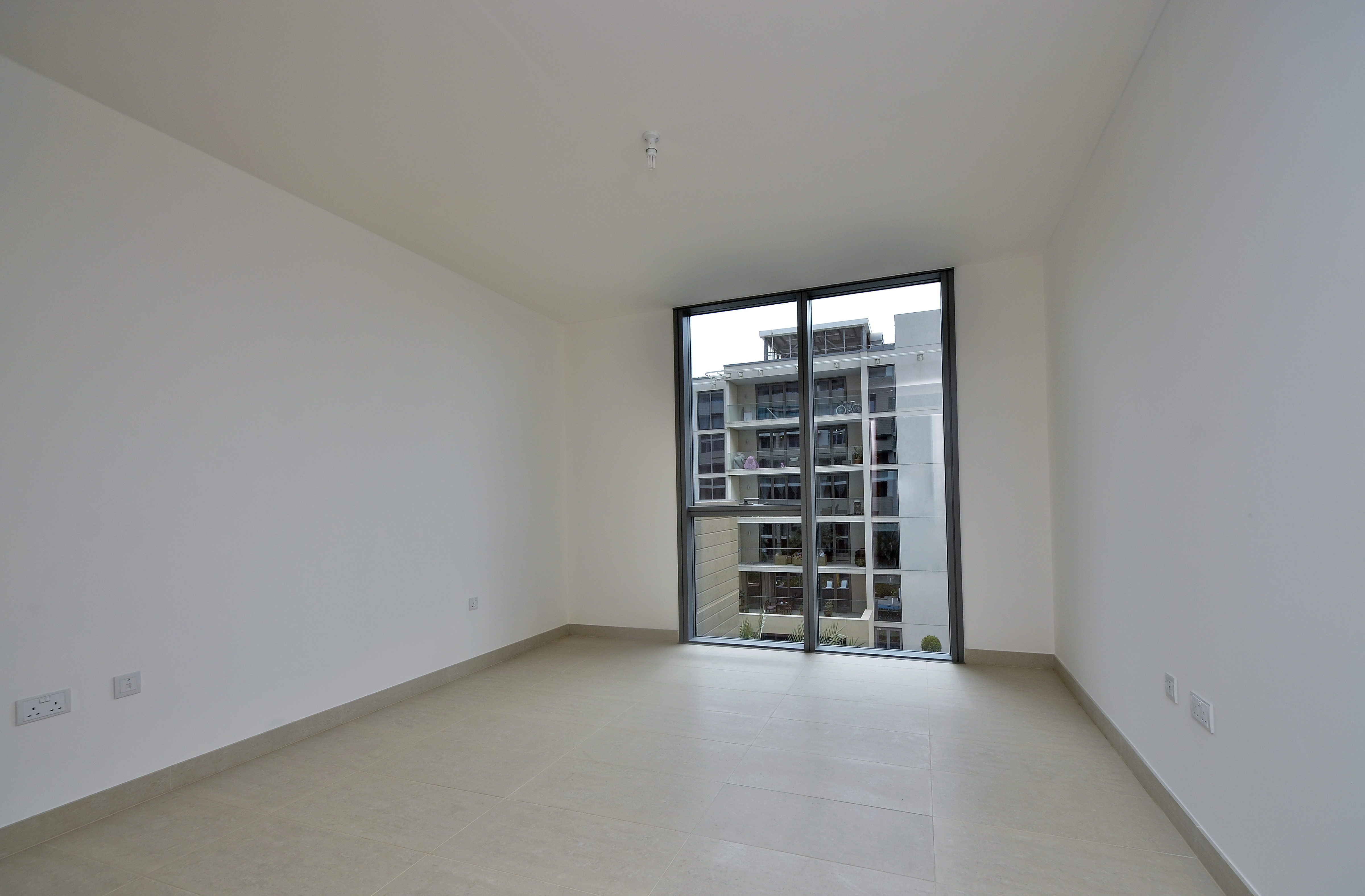2 Bedrooms Apartment in Building F