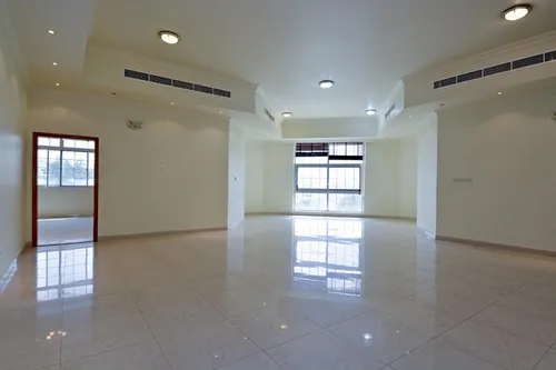 5 Bedrooms Villa in Al Wasl Villas
