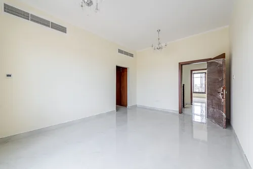 5 Bedrooms Villa in Al Bahia 1