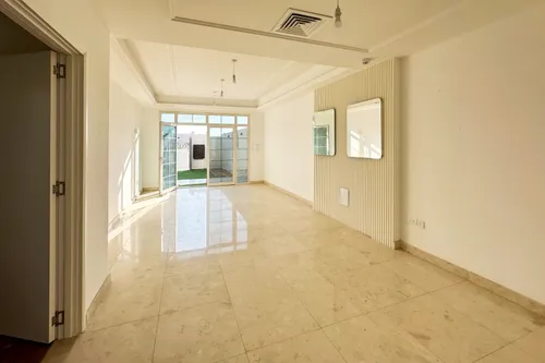 12 Bedrooms Villa in Al Suyoh 1
