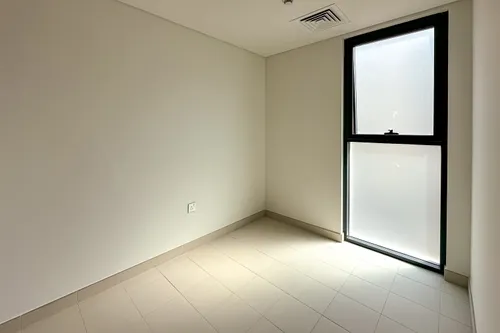 3 Bedrooms Apartment in Azure Beach Residence