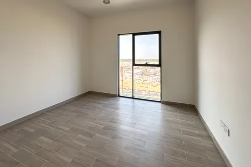 3 Bedrooms Apartment in Azure Beach Residence