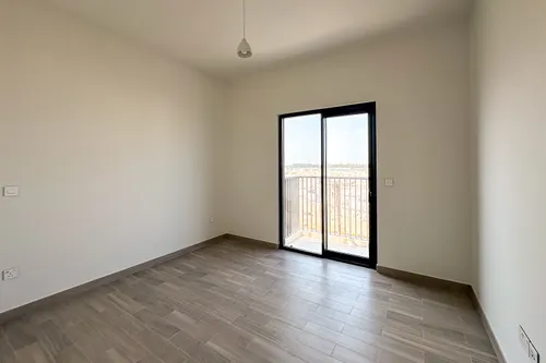 3 Bedrooms Apartment in Azure Beach Residence
