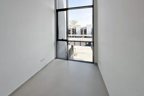 3 Bedrooms Townhouse in Masaar Azalea