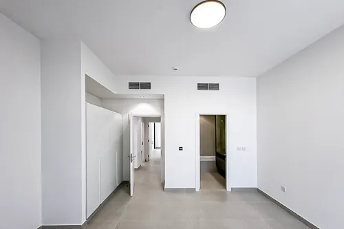 3 Bedrooms Townhouse in Sendian