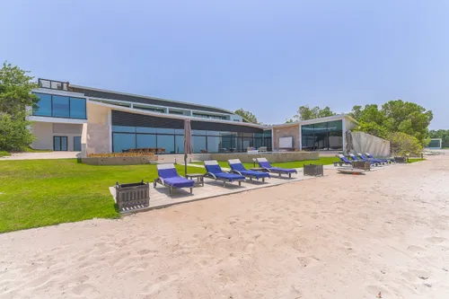 5 Bedrooms Villa in Water Villas