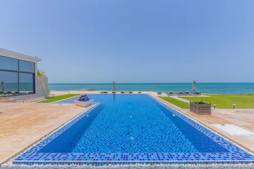 5 Bedrooms Villa in Water Villas