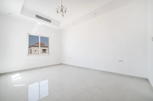 5 Bedrooms Villa in Nad Al Sheba 4