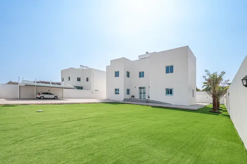 5 Bedrooms Villa in Nad Al Sheba 4