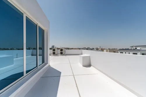 5 Bedrooms Villa in Nad Al Sheba 4
