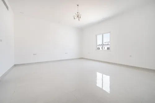 5 Bedrooms Villa in Nad Al Sheba 4