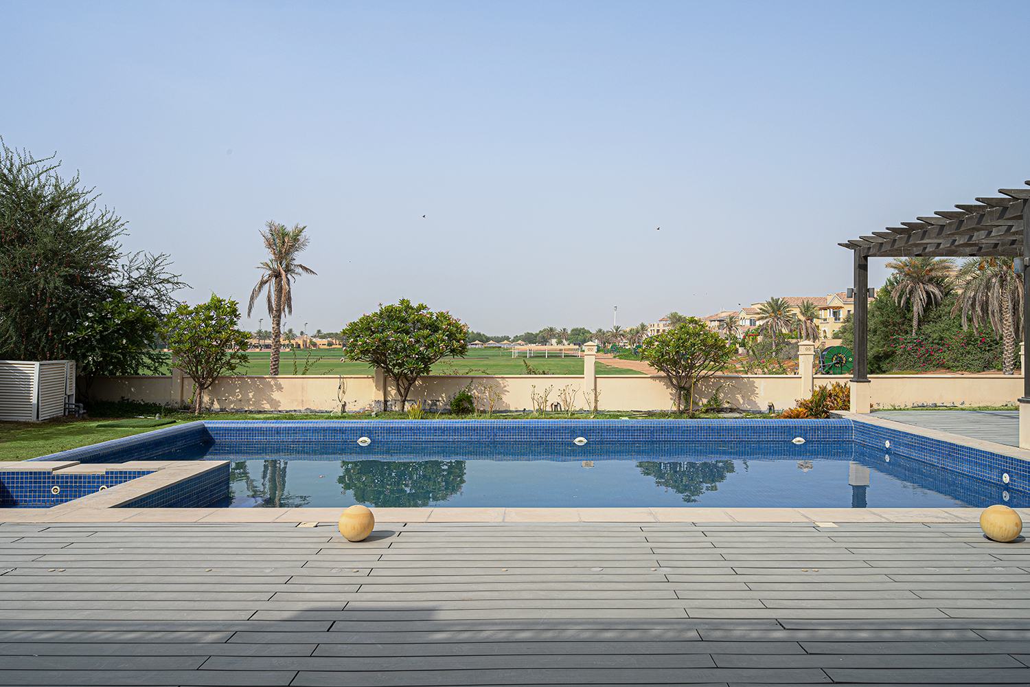 7 Bedrooms Villa in Polo Homes