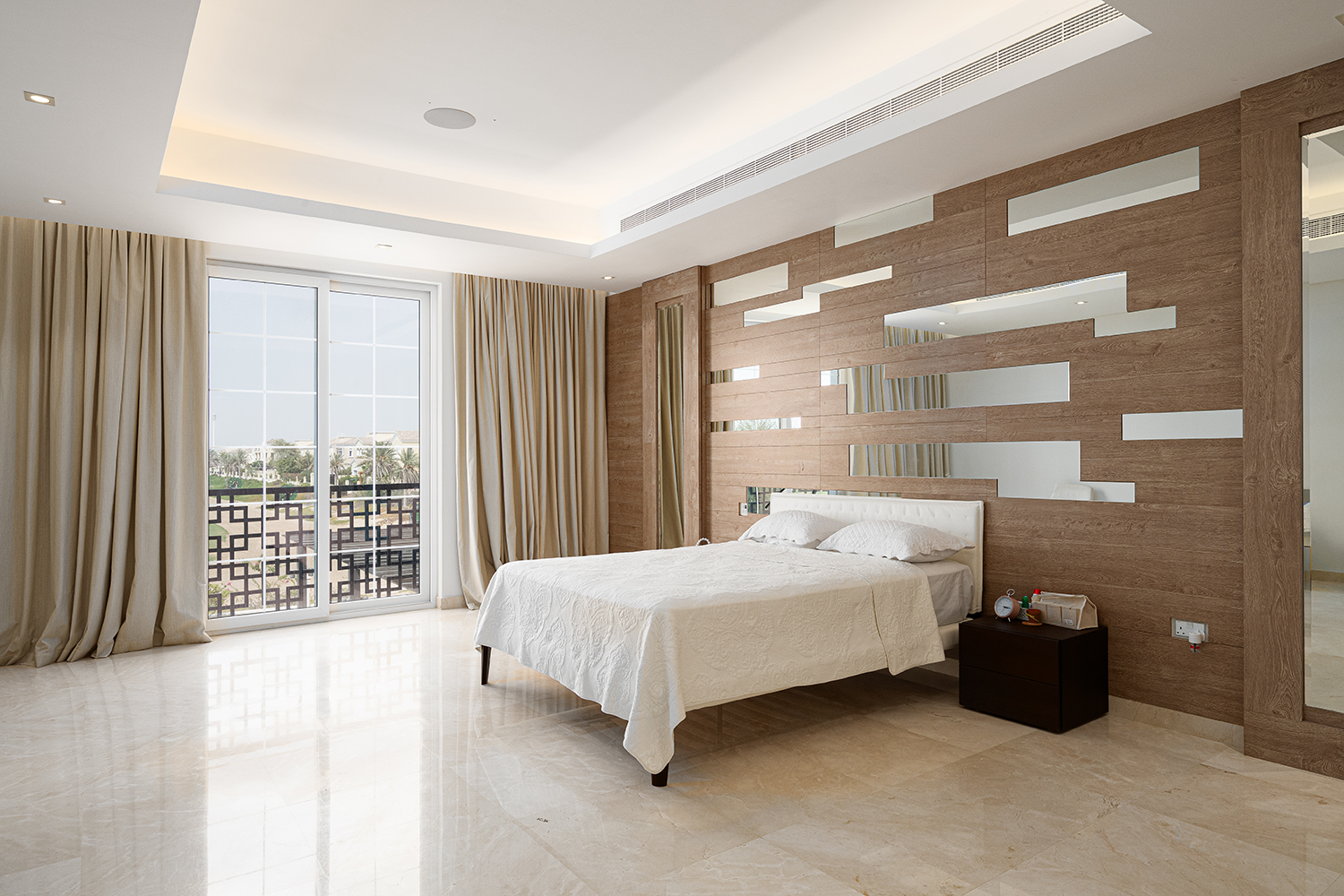 7 Bedrooms Villa in Polo Homes