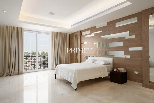 7 Bedrooms Villa in Polo Homes