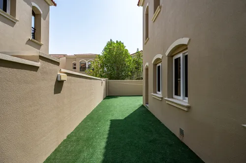 3 Bedrooms Villa in Casa Dora