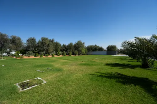 6 Bedrooms Villa in Celia Gardens