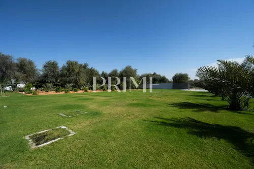 6 Bedrooms Villa in Celia Gardens