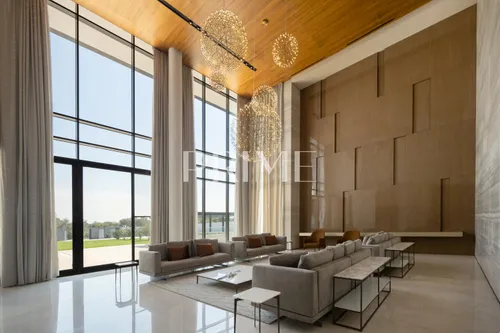 6 Bedrooms Villa in Celia Gardens