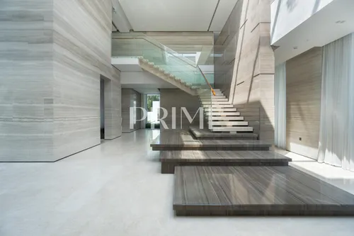 6 Bedrooms Villa in Celia Gardens