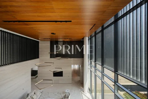 6 Bedrooms Villa in Celia Gardens