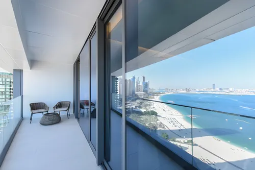 5 Bedrooms Apartment in Jumeirah Gate Tower 1