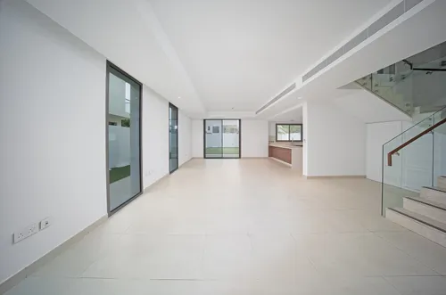 4 Bedrooms Villa in Aspens