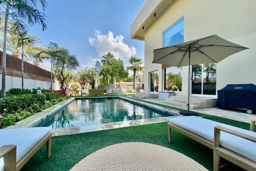 4 Bedrooms Villa in Al Wasl Villas