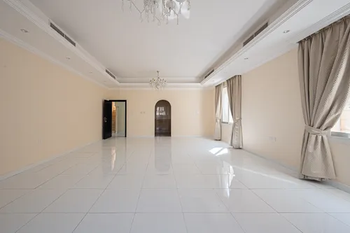 6 Bedrooms Villa in Al Barsha South 2