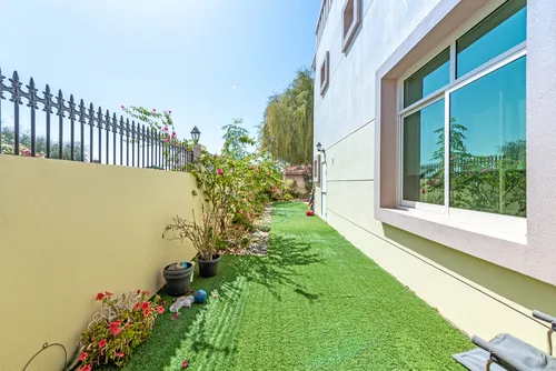 3 Bedrooms Villa in Mirdif Villas