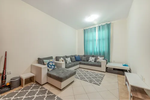 3 Bedrooms Villa in Mirdif Villas