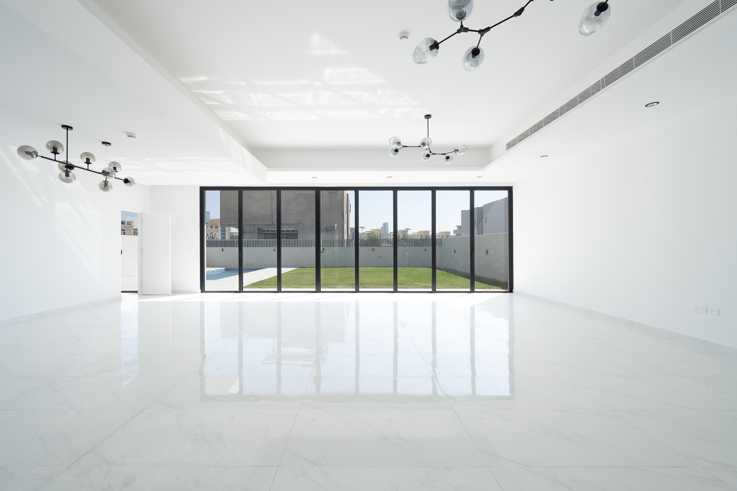 5 Bedrooms Villa in Jumeirah Park Homes