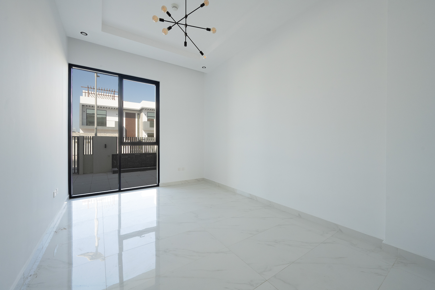 5 Bedrooms Villa in Jumeirah Park Homes