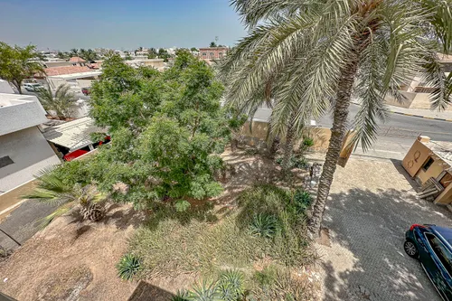 4 Bedrooms Villa in Al Hazana