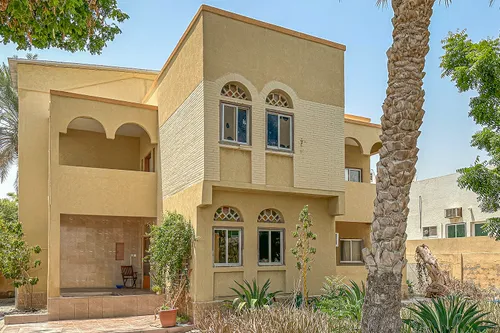 4 Bedrooms Villa in Al Hazana