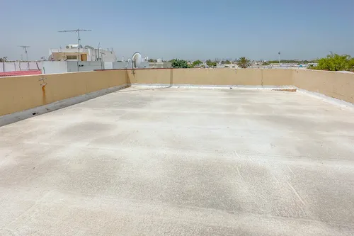 4 Bedrooms Villa in Al Hazana