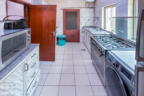 4 Bedrooms Villa in Al Hazana