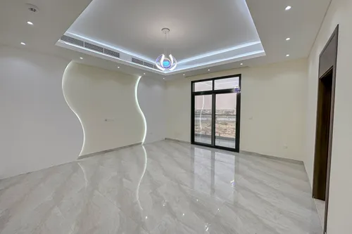 6 Bedrooms Villa in Hoshi 1